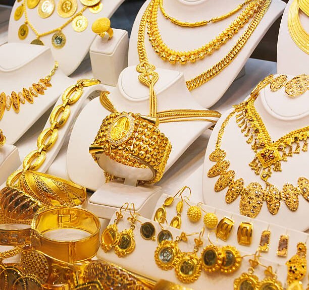 Jewelry market. Gold. Grain added