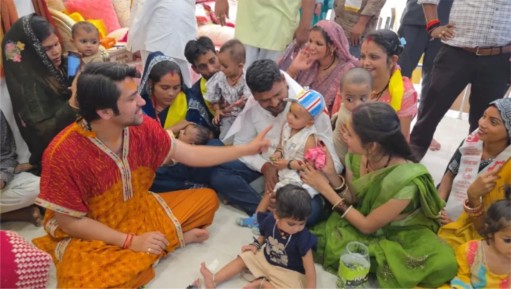 daughter-in-law-conference-in-bageshwar-dham