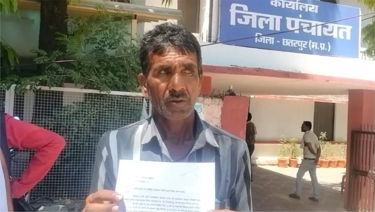 son-dies-of-snakebite